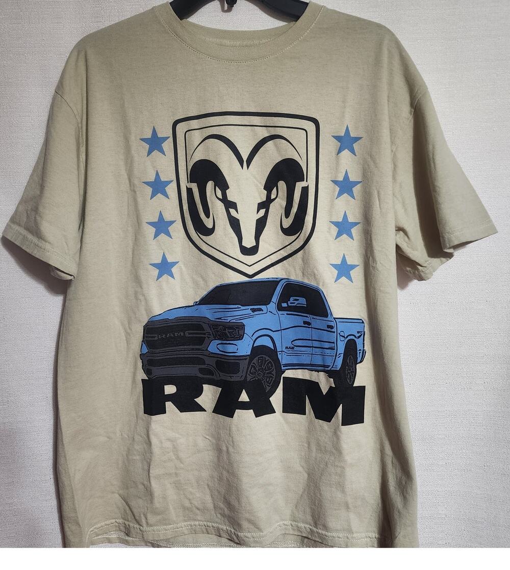 Dodge Ram Graphic shirt size Large men's